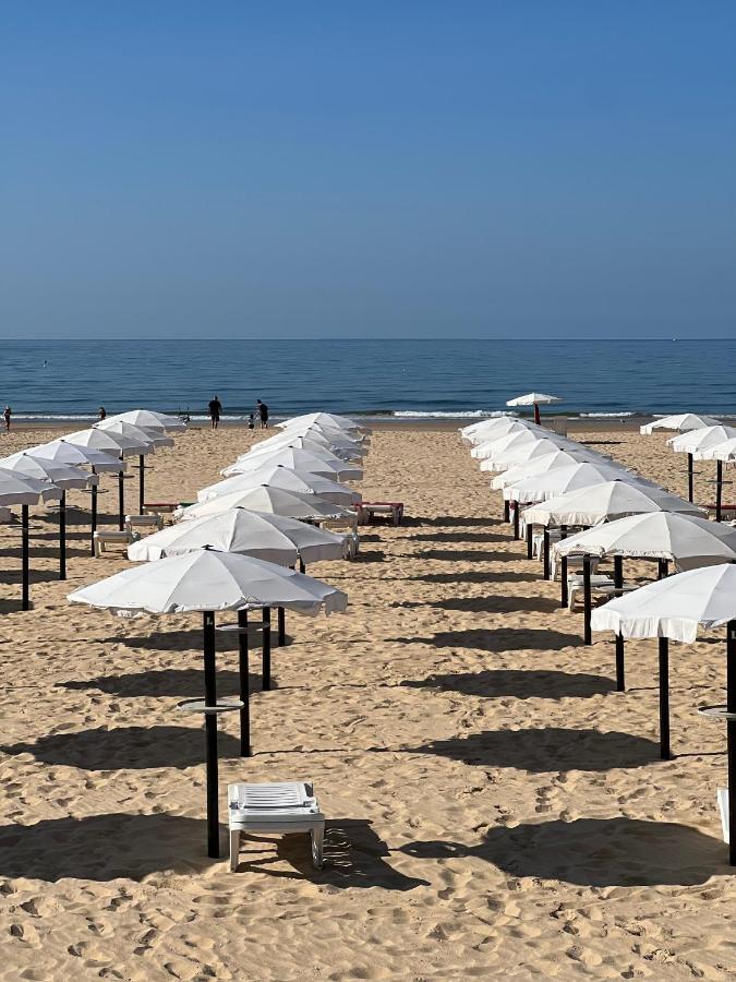 Pe No Mar - Monte Gordo Apartment Luaran gambar